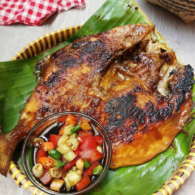 Rumah Makan Tante Dowex: Santap Lezat di Jantung Cilacap